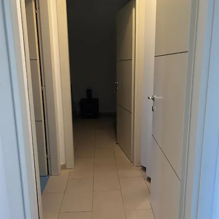 Alevale Apartamento